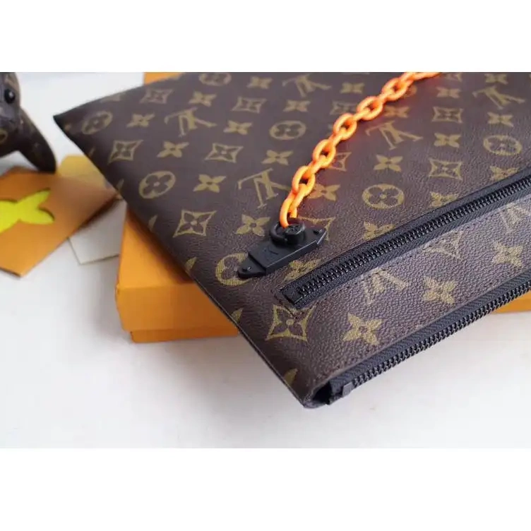 Official Brother Sam LV 19T1L0029 Bags 0604